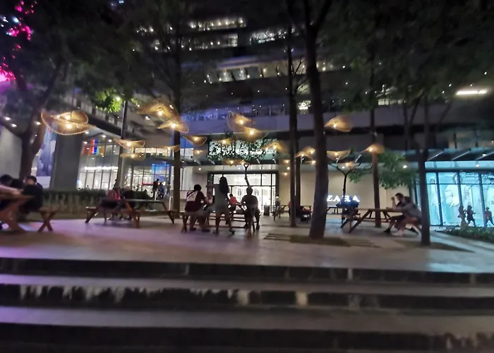 Caleze At Avant At The Bgc Manila